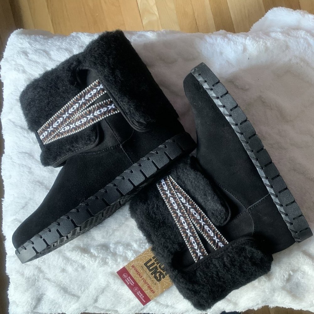 Muk Luks Comfy Boots New